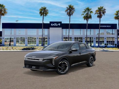 New 2025 Kia K4 EX image 1