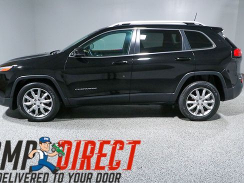 Used 2018 Jeep Cherokee Limited FWD image 10