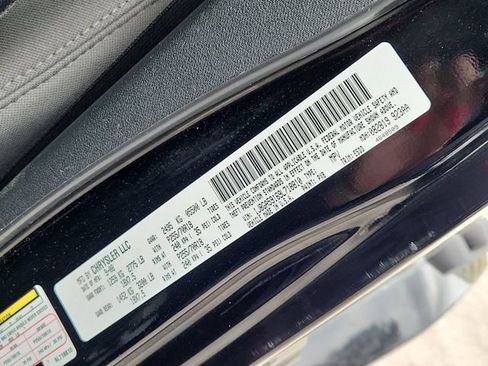 Used 2009 Jeep Wrangler Unlimited Sahara w/ Dual Top Group AWD/4WD image 29