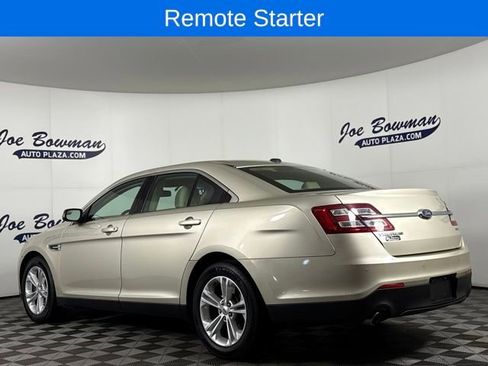 Used 2018 Ford Taurus SEL image 8
