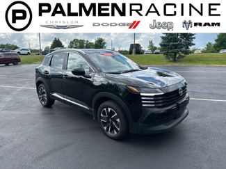Used 2026 Nissan Kicks SV w/ SV Premium Package AWD/4WD video 1