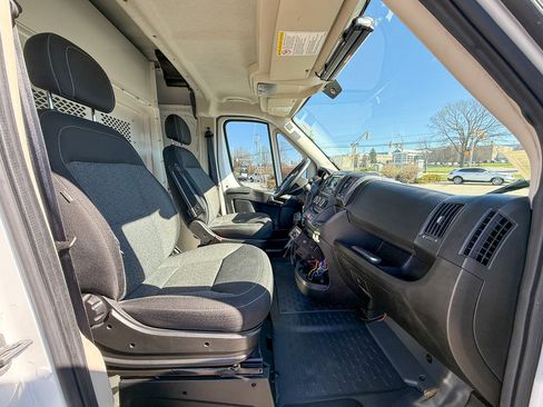 Used 2015 RAM ProMaster 3500 w/ Interior Convenience Group image 22