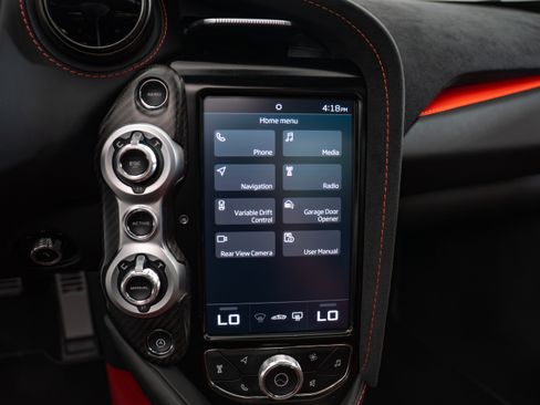 Used 2018 McLaren 720S Performance RWD image 16