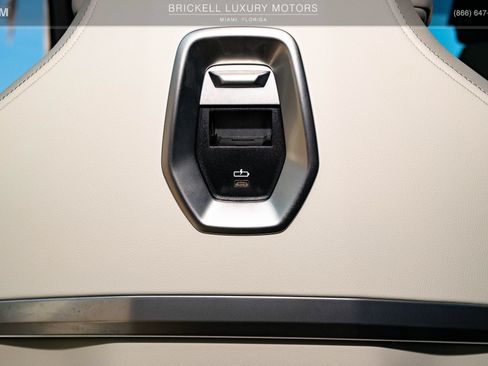 Used 2024 BMW 760i xDrive AWD/4WD image 24