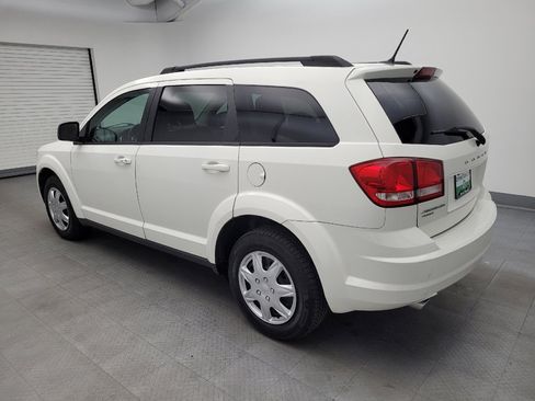 Used 2017 Dodge Journey SE image 3