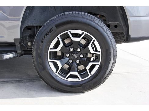 Used 2023 Ford F150 Lightning XLT AWD/4WD image 29