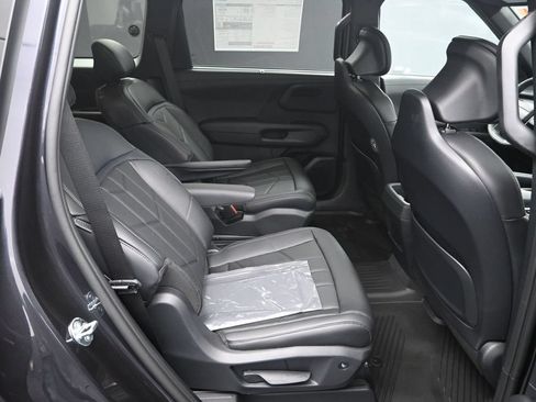 Used 2027 Kia Telluride EX X-Line AWD/4WD image 39
