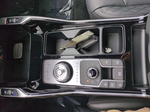 New 2026 Kia Sorento SX Prestige AWD/4WD image 56