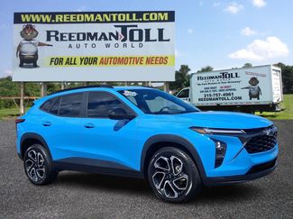Used 2024 Chevrolet Trax RS w/ Sunroof Package FWD video 1