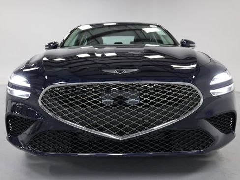 Used 2026 Genesis G70 2.5T image 15