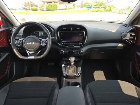 Used 2022 Kia Soul Turbo image 15