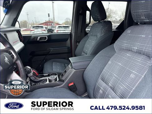 Used 2025 Ford Bronco Heritage Edition image 6