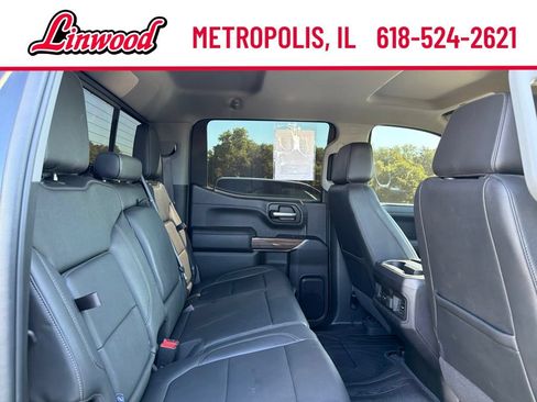Used 2021 Chevrolet Silverado 1500 LT Trail Boss w/ Convenience Package II AWD/4WD image 12