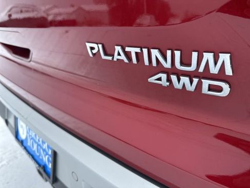 Used 2023 Nissan Pathfinder Platinum image 14