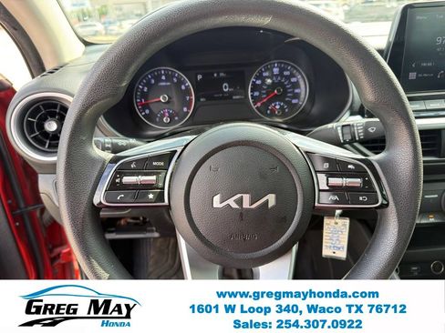 Used 2023 Kia Forte LXS FWD image 13