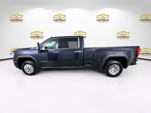 Used 2025 GMC Sierra 3500 Denali Ultimate AWD/4WD image 5