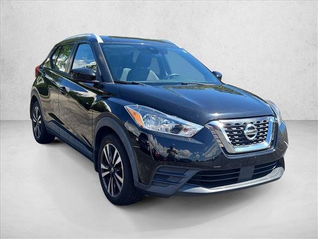 Used 2020 Nissan Kicks SV FWD image 3