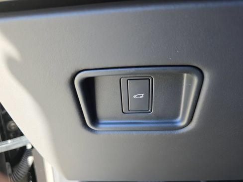 New 2026 Land Rover Range Rover Sport Dynamic SE AWD/4WD image 27