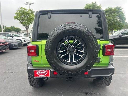 Used 2025 Jeep Wrangler Unlimited Sport AWD/4WD image 8