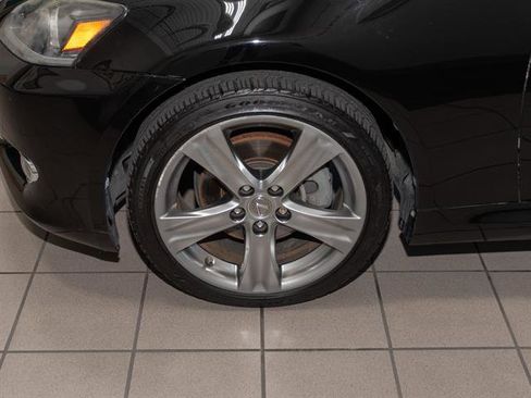 Used 2014 Lexus IS 250C image 4