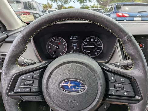 Certified 2025 Subaru Outback Onyx Edition AWD/4WD image 28