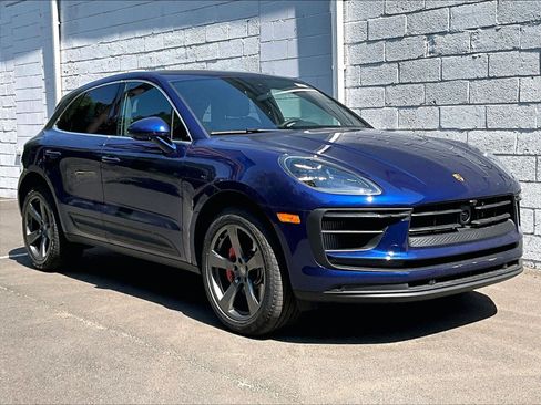 New 2026 Porsche Macan S AWD/4WD image 7