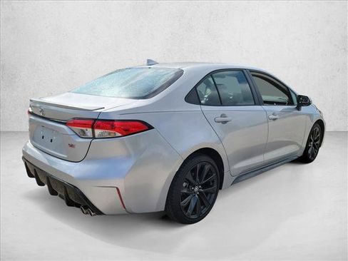 Used 2024 Toyota Corolla SE FWD image 6