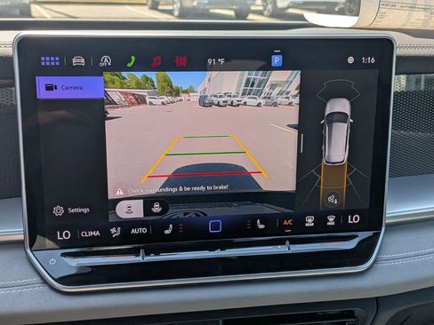 New 2026 Volkswagen Tiguan SE R-Line AWD/4WD image 22