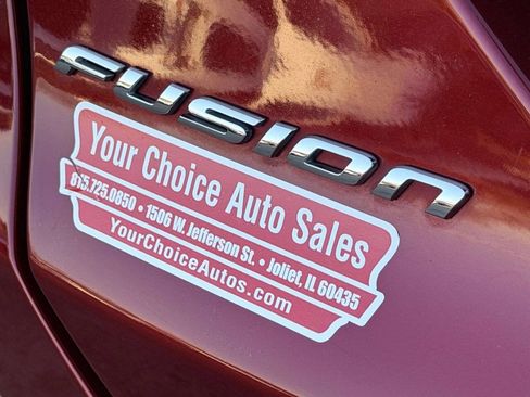 Used 2017 Ford Fusion SE w/ Equipment Group 201A FWD image 5