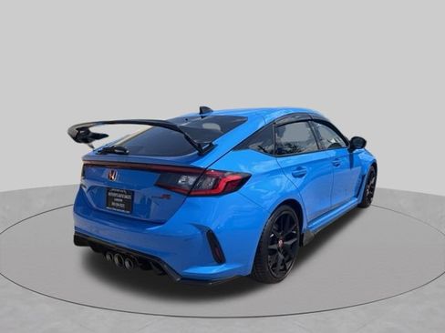 Used 2025 Honda Civic Type R image 8