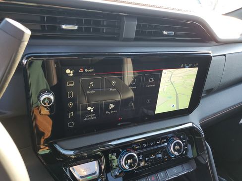 New 2025 GMC Sierra 2500 AT4 w/ AT4 Premium Plus Package image 17