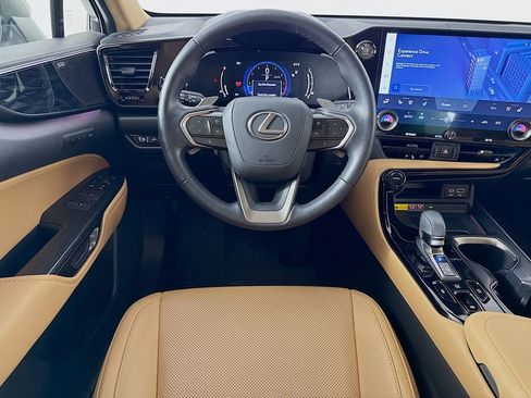 Certified 2023 Lexus NX 250 FWD w/ Premium Package image 24