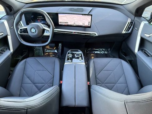 Used 2026 BMW iX xDrive45 w/ Climate Comfort Package image 29