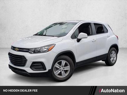 Used 2022 Chevrolet Trax LS w/ Tint and Cruise Package