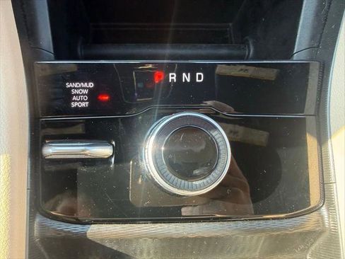 Certified 2024 Jeep Grand Cherokee Limited AWD/4WD image 28