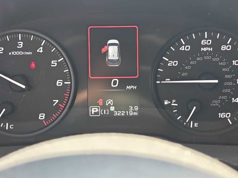 Used 2024 Subaru Crosstrek 2.0i image 16