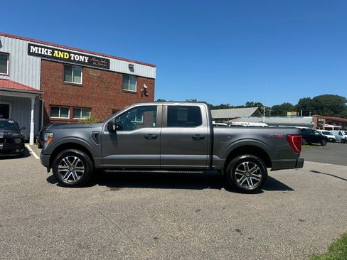 Used 2021 Ford F150 XL w/ STX Appearance Package AWD/4WD image 5