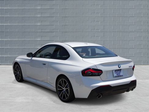 Used 2025 BMW 230i Coupe RWD image 3
