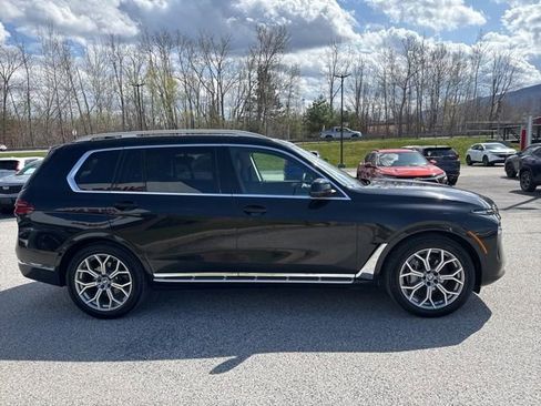 Used 2026 BMW X7 xDrive40i image 19