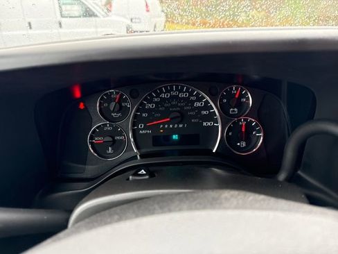 New 2025 Chevrolet Express 2500 w/ Driver Convenience Package image 15