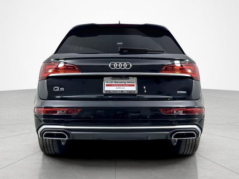 Used 2024 Audi Q5 e Premium Plus w/ Premium Plus Package image 4