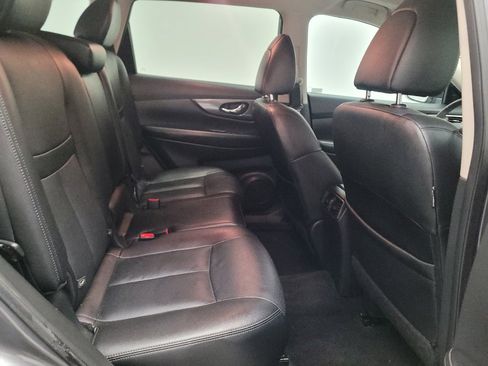 Used 2016 Nissan Rogue SL w/ SL Premium Package AWD/4WD image 19