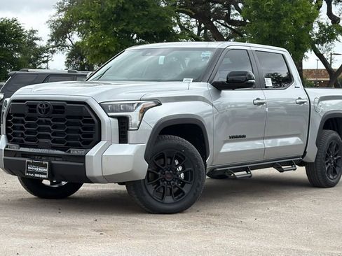 New 2026 Toyota Tundra Limited AWD/4WD image 34