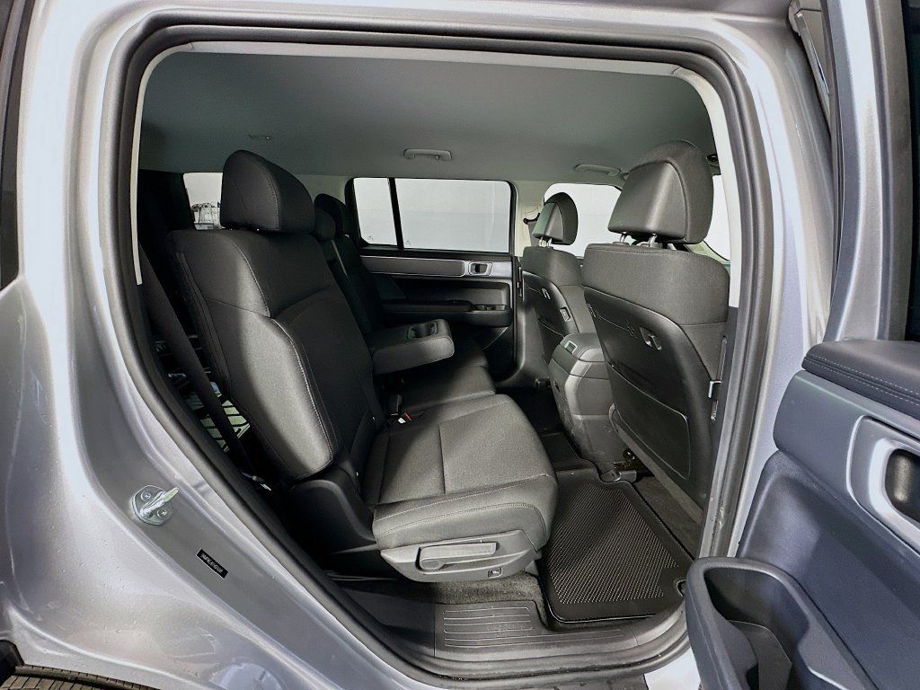 Certified 2026 Hyundai Santa Fe SE FWD image 26