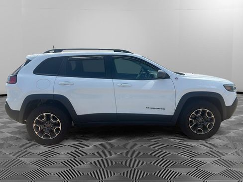 Used 2020 Jeep Cherokee Trailhawk AWD/4WD image 2