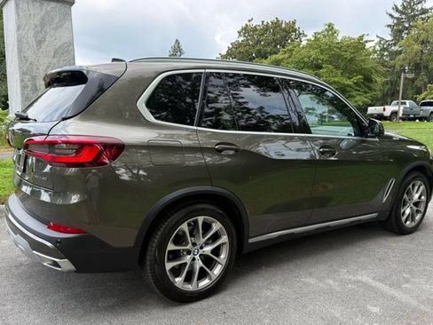 Used 2023 BMW X5 xDrive40i AWD/4WD image 7