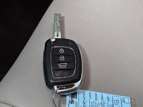 Used 2019 Hyundai Tucson SE image 31