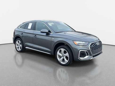 Used 2023 Audi Q5 2.0T Premium Plus w/ Premium Plus Package image 3