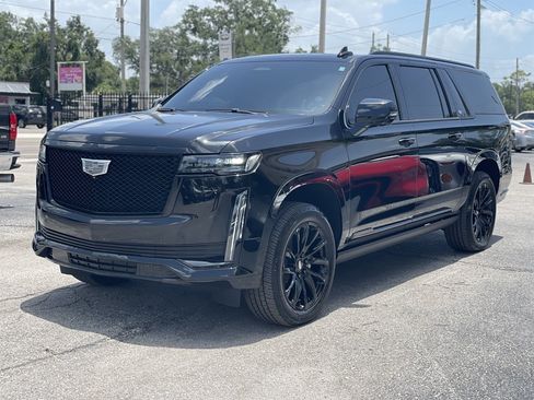 Used 2021 Cadillac Escalade ESV Sport w/ Driver Assist Tech Package AWD/4WD image 19