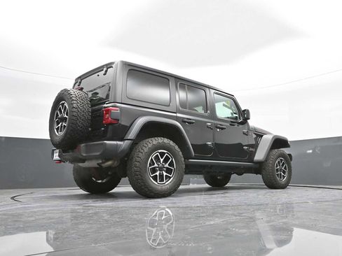 Used 2024 Jeep Wrangler Unlimited Rubicon image 91